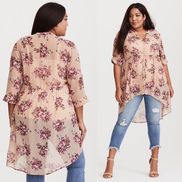 torrid Tops - SOLD Torrid Hi-Lo Chiffon Tunic
